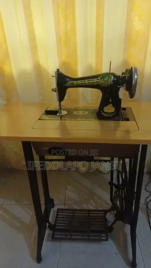 Manual Sewing Machine