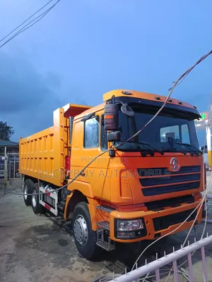 Shacman Dump Truck