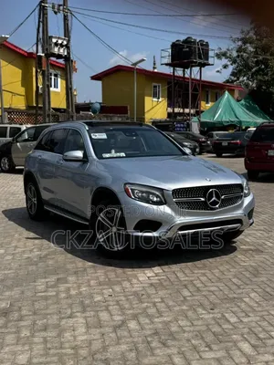 Mercedes-Benz GLC-Class 2016 Blue
