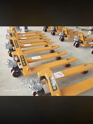 Heavy-Duty Manual Pallet Truck – Hydraulic Pallet Jack for Warehouse