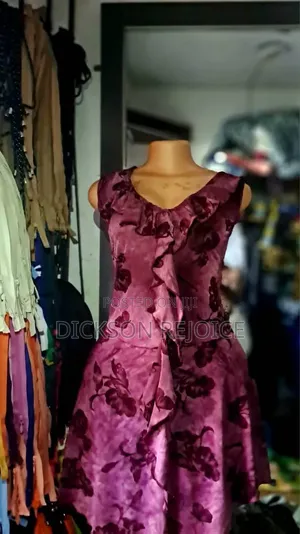 Short Gown