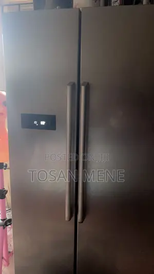 Double Door Freezer