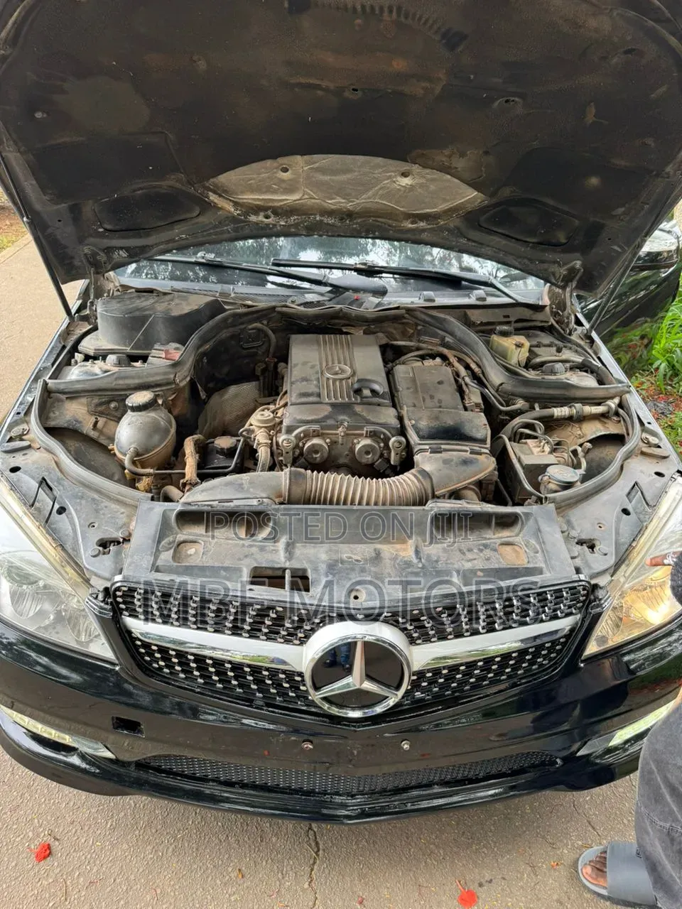 Mercedes-Benz C200 2010 Black