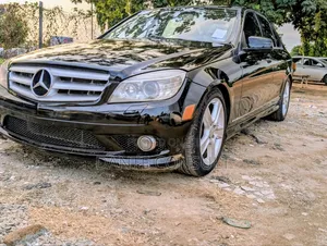 Mercedes-Benz C300 Luxury 4Matic Sedan AWD (3.0L 6cyl 7A) 2010 Black