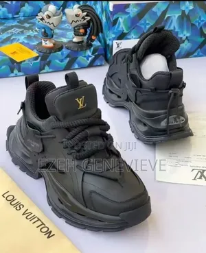 Cc Sneakers