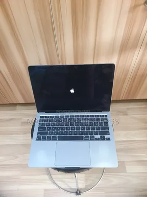 Laptop Apple MacBook Air 2020 8GB Intel Core i5 SSD 512GB