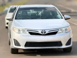 Toyota Camry 2013 Silver