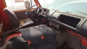 Volkswagen LT 1987 Red