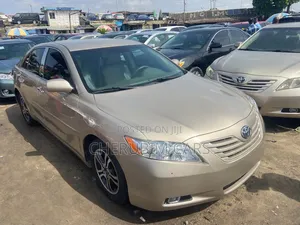 Toyota Camry 3.5 LE 2008 Gold