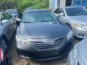 Toyota Camry 2.4 LE 2008 Gray
