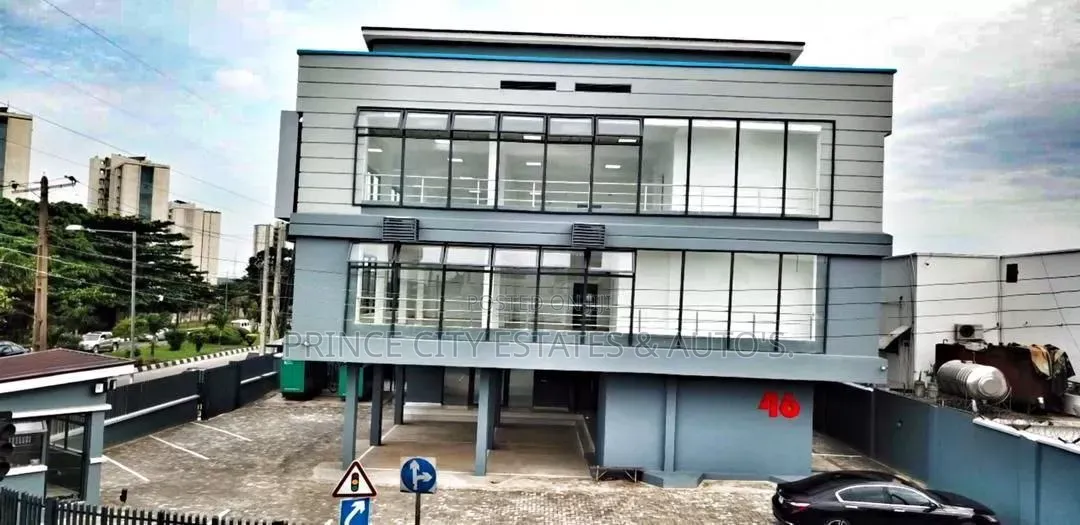 Property for Sale in Bode Thomas, Surulere.