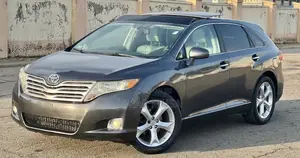 Toyota Venza XLE 2010 Gray