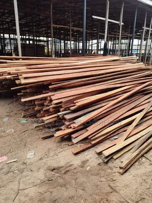 2×4×16 Roofing Material