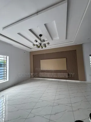 4bdrm Duplex in Okebadan Estate for sale