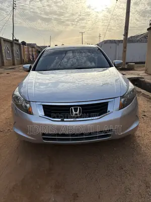 Honda Accord 2.0 i-VTEC 2009 Silver