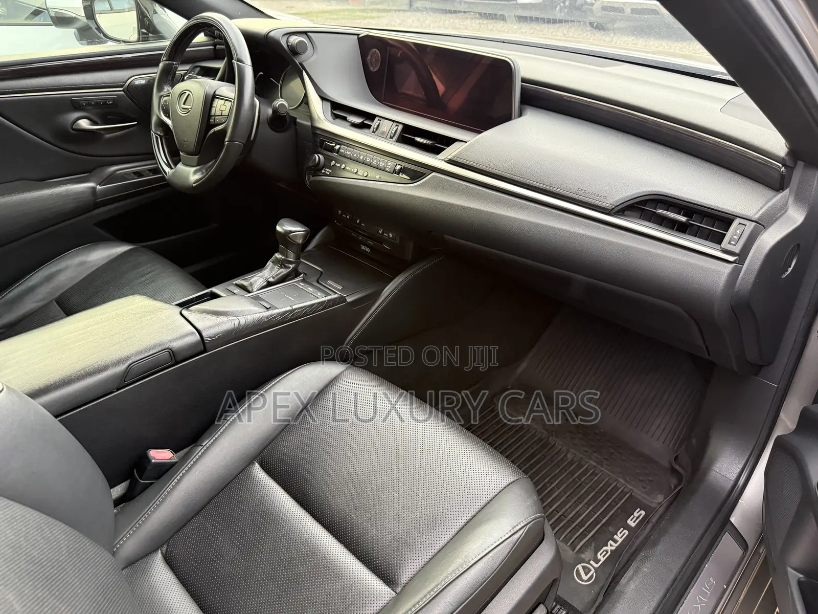Lexus ES 2019 Gray