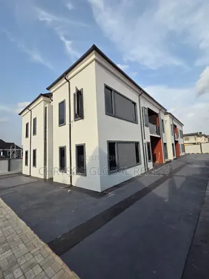 2bdrm Block of Flats in Ikolaba, Ibadan, Bodija for rent