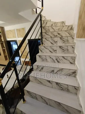 Luxury 4bedroom Duplex With Bq