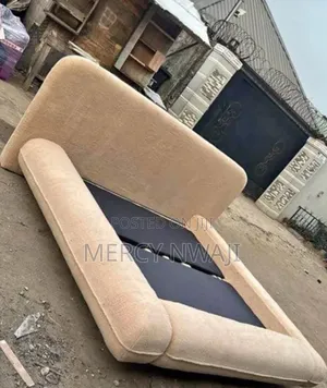 Primum Bedframe