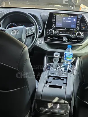 Toyota Highlander Limited AWD 2020 Blue