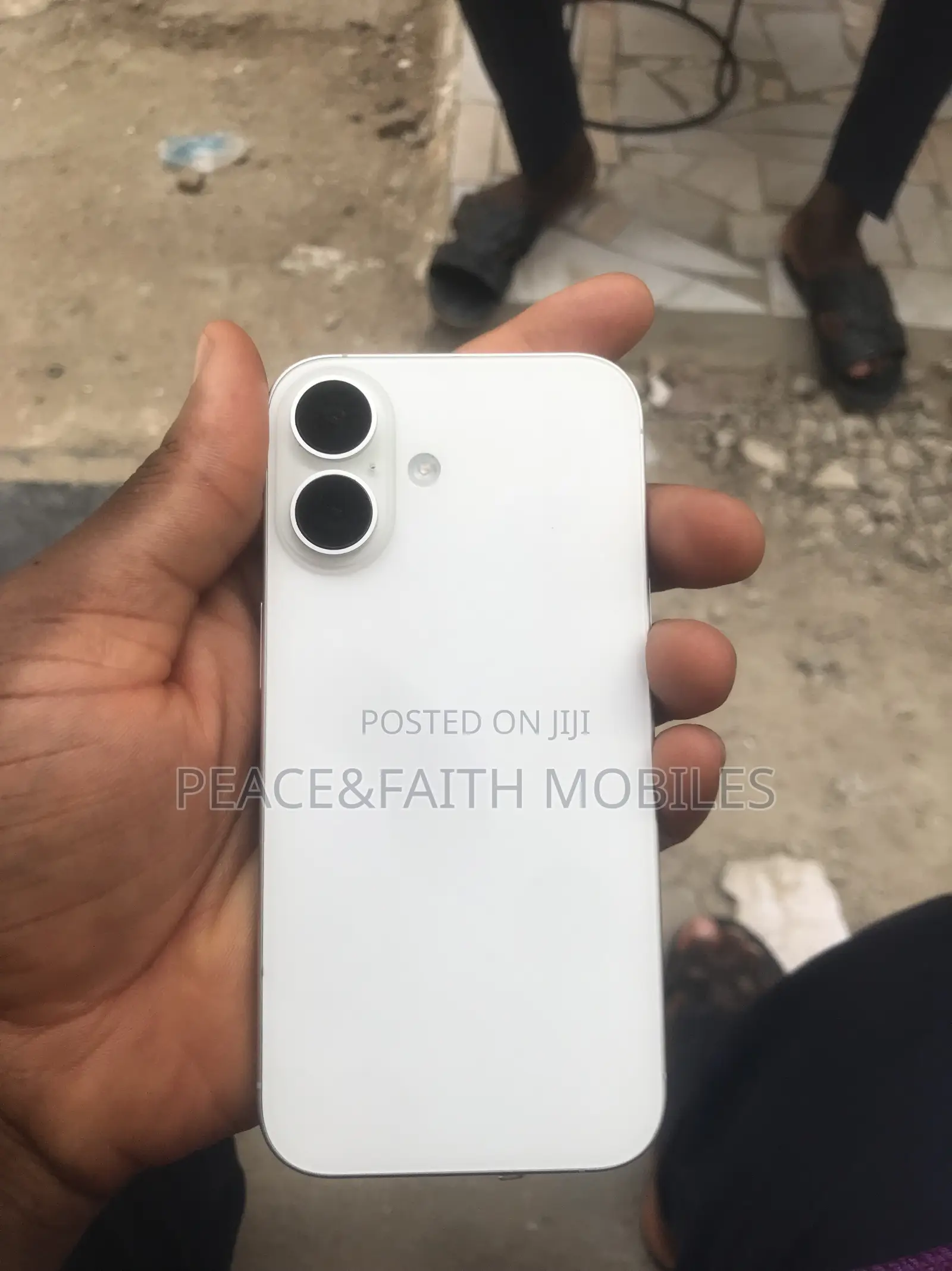 Apple iPhone 16 128 GB White