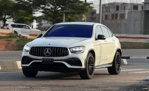 Mercedes-Benz C43 2021 White