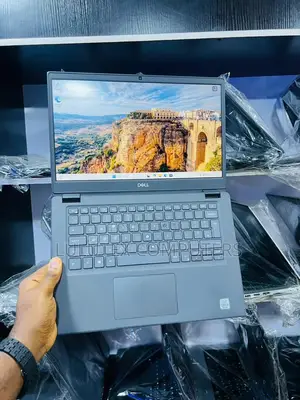Laptop Dell Latitude 5410 8GB Intel Core i3 SSD 256GB