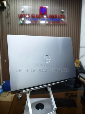 Laptop Dell Precision 5550 32GB Intel Core i7 SSD 1T