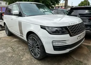 Land Rover Range Rover 2021 White