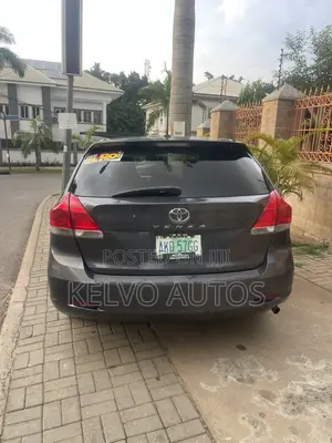 Toyota Venza 2010 Gray