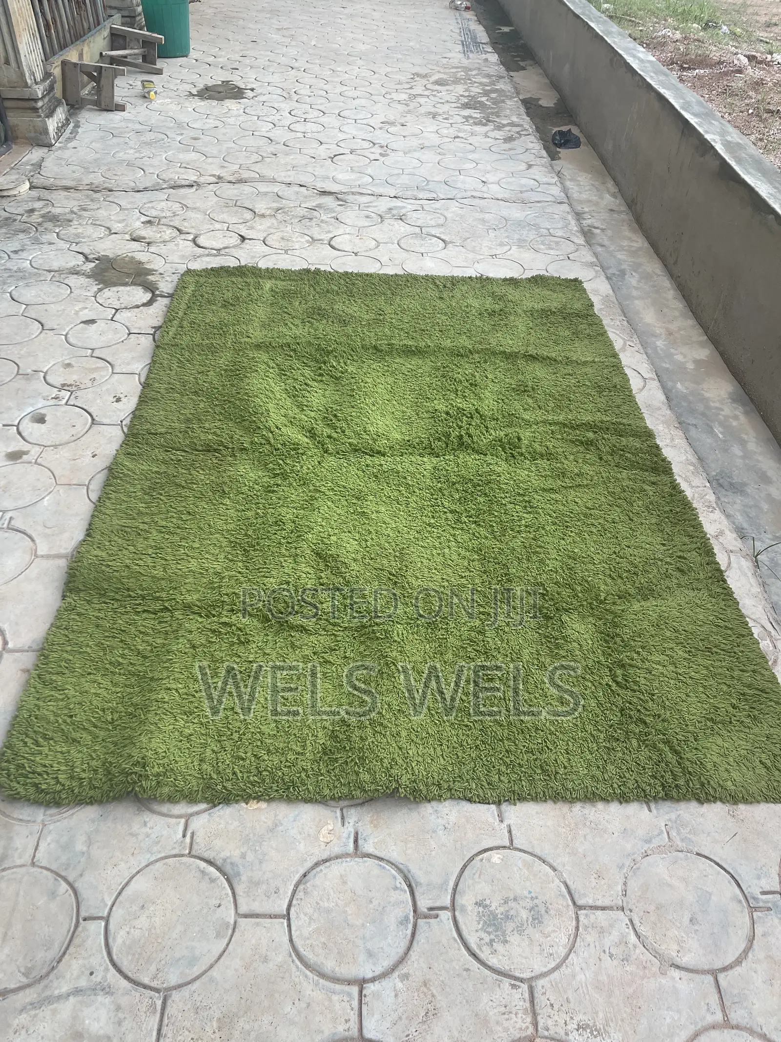 5 by 7ft Fluffy Center Rug