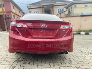 Toyota Camry 2013 Red