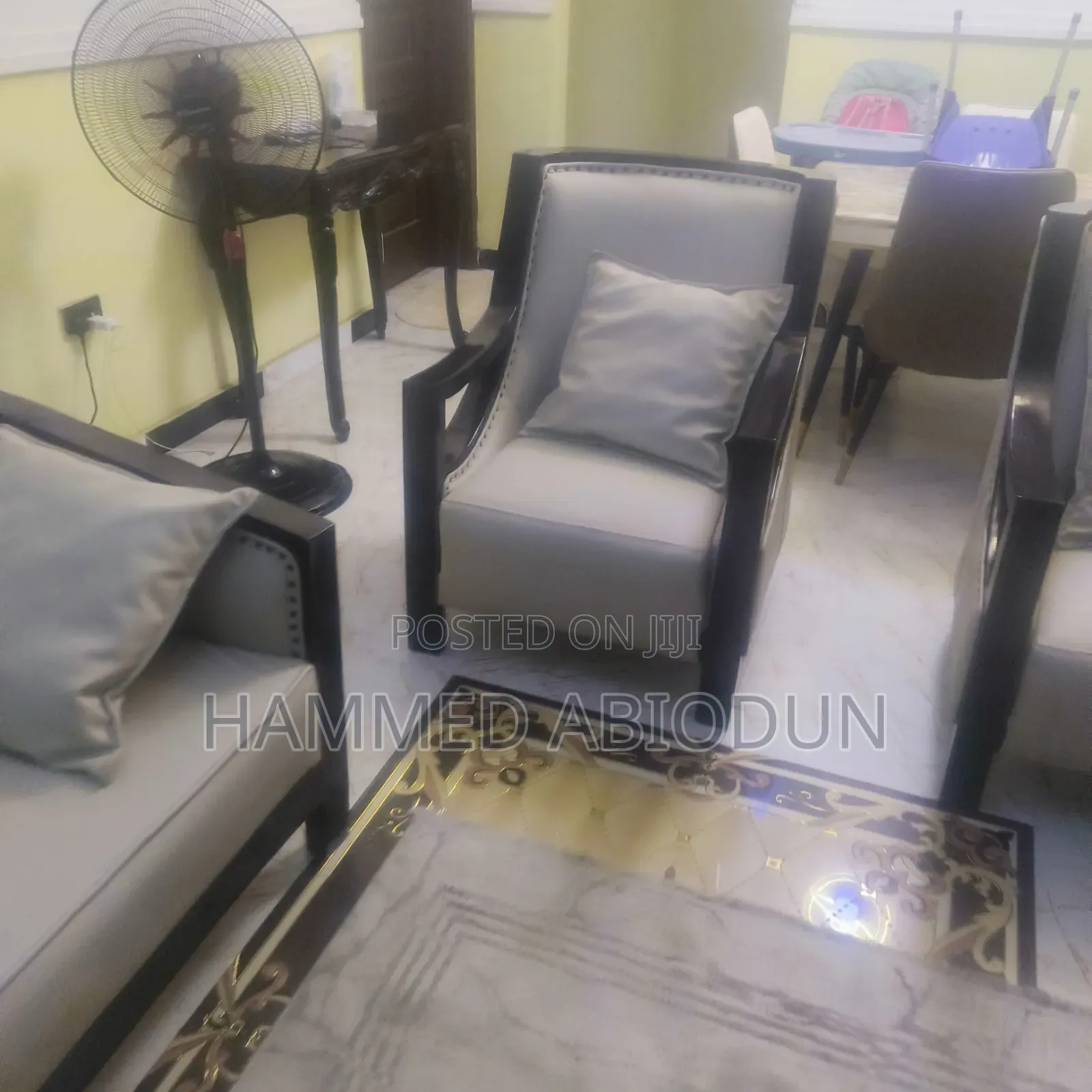 Classy Modern Sofa for Sale