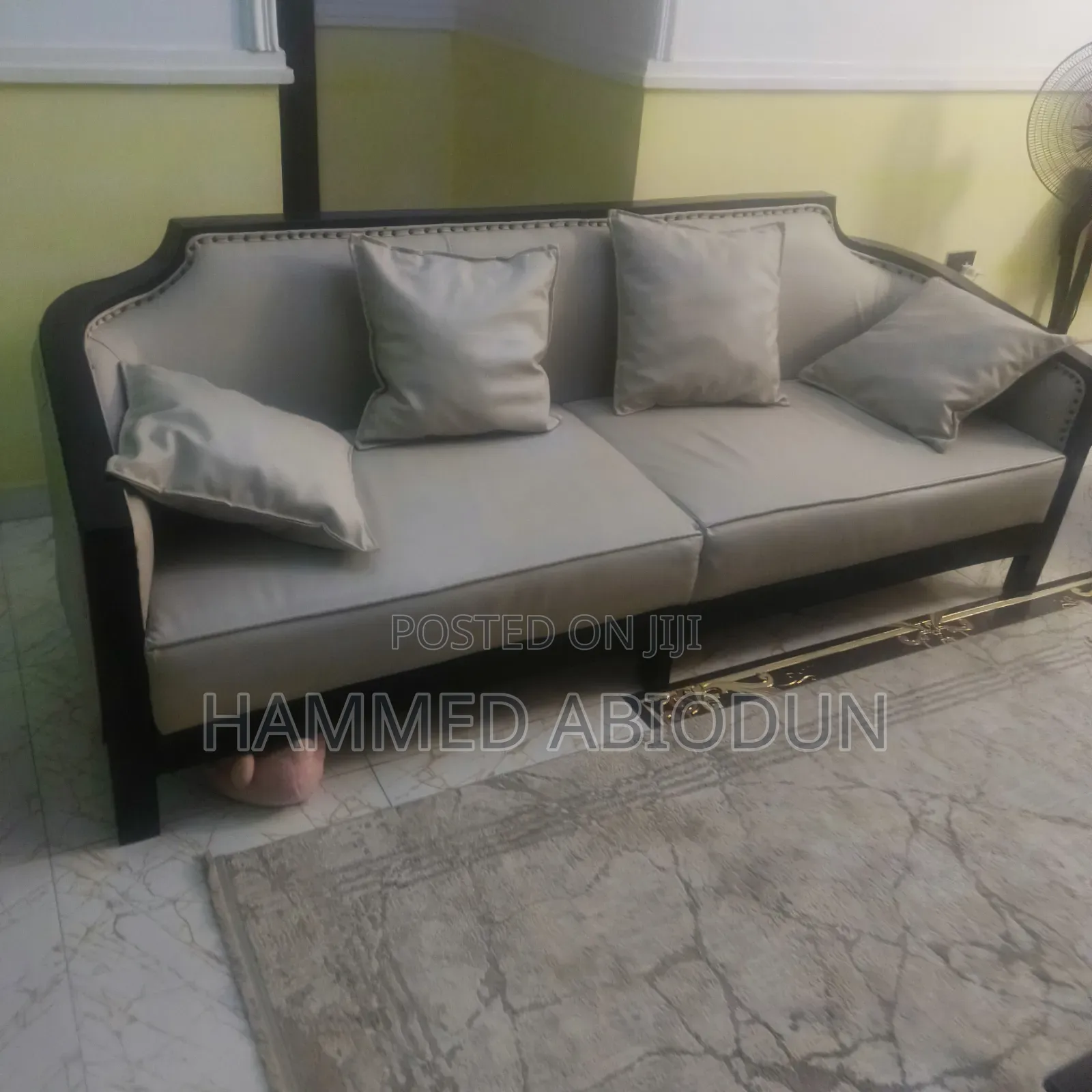 Classy Modern Sofa for Sale