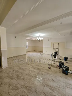 3bdrm Block of Flats in Guzape District for rent