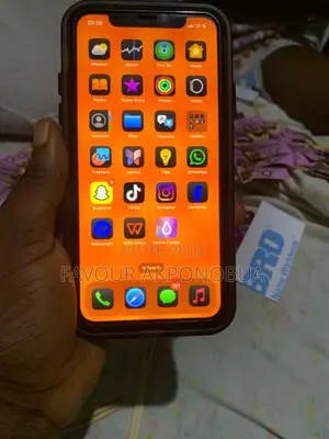 Apple iPhone XR 64 GB Orange