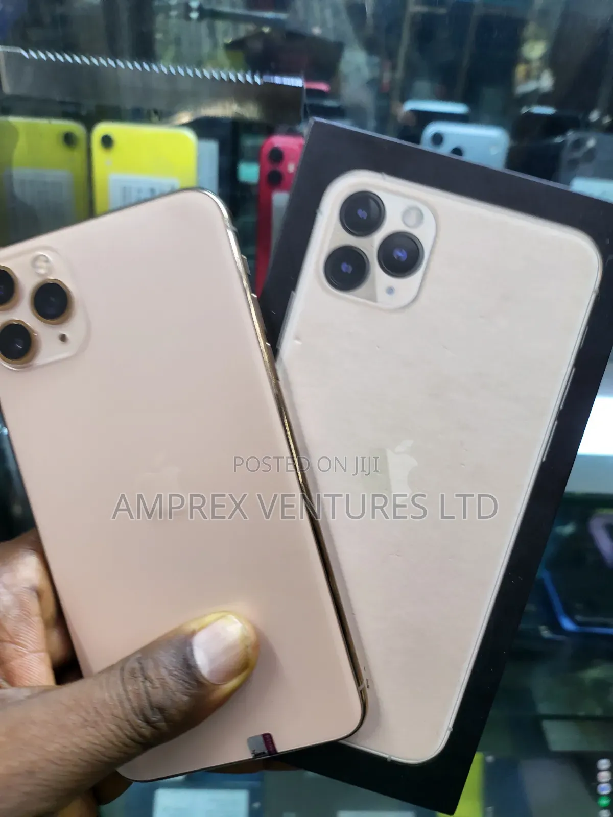 New Apple iPhone 11 Pro Max 256 GB Gold