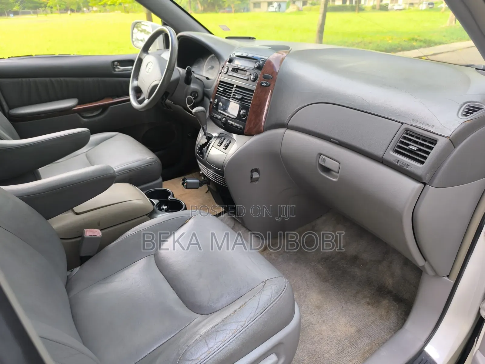 Toyota Sienna XLE 2005 White