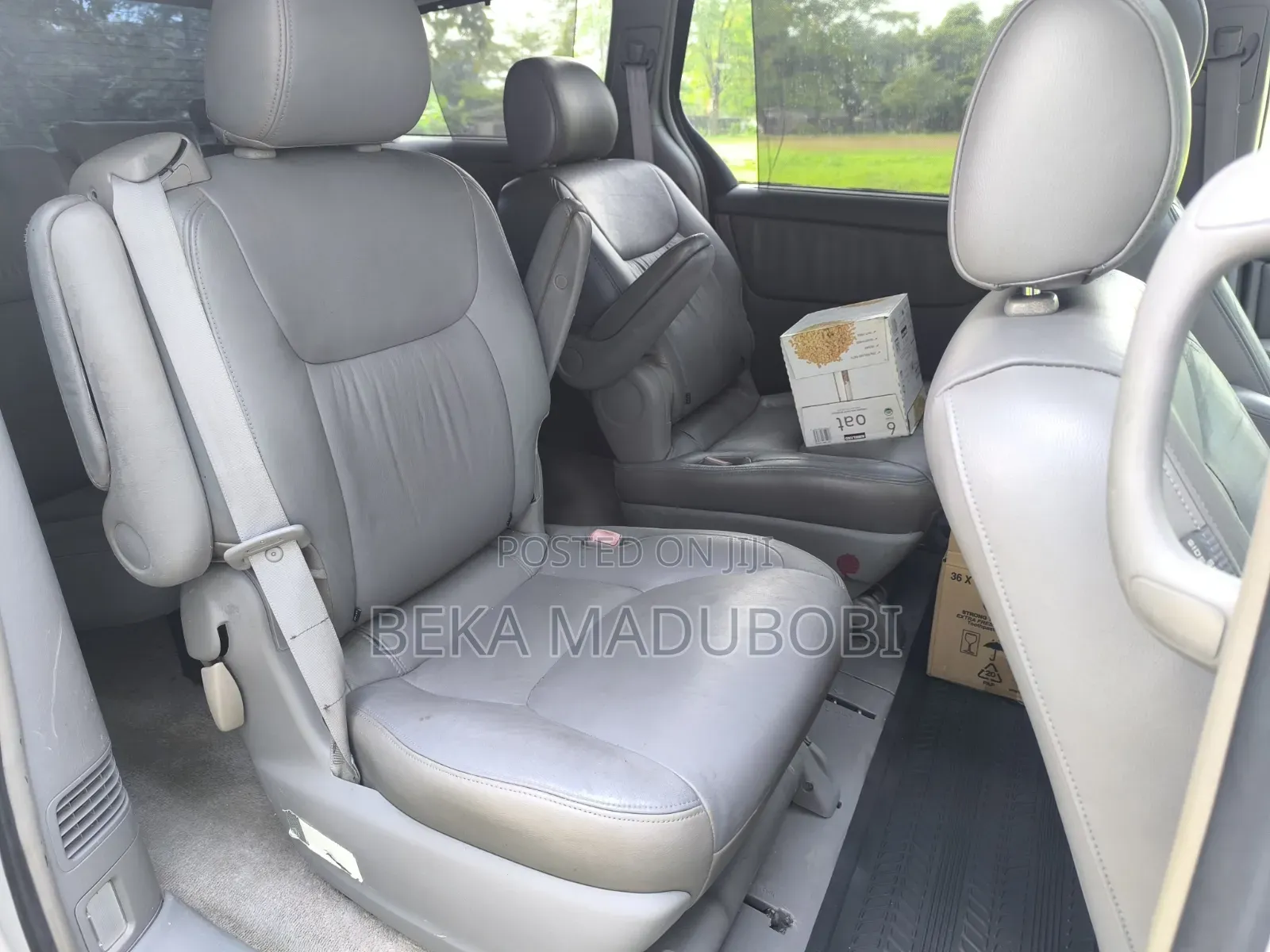 Toyota Sienna XLE 2005 White