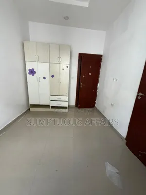 1bdrm Shared Apartment in Orchid Road, Lekki for rent