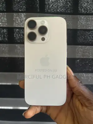 Apple iPhone 16 Pro 128 GB Gold