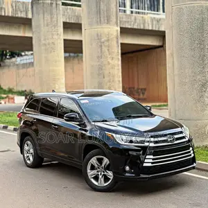 Toyota Highlander Limited 4x4 V6 (3.5L 6cyl 8A) 2018 Black