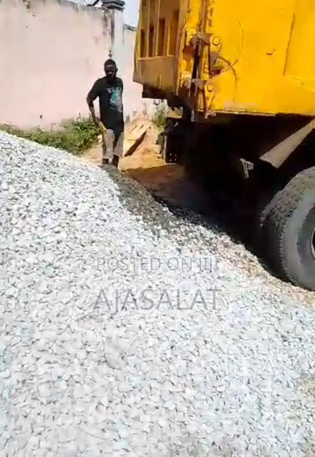 30 Ton of Granite and Sharp Sand