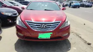 Hyundai Sonata GLS Sedan FWD (2.4L 4cyl 6A) 2012 Red