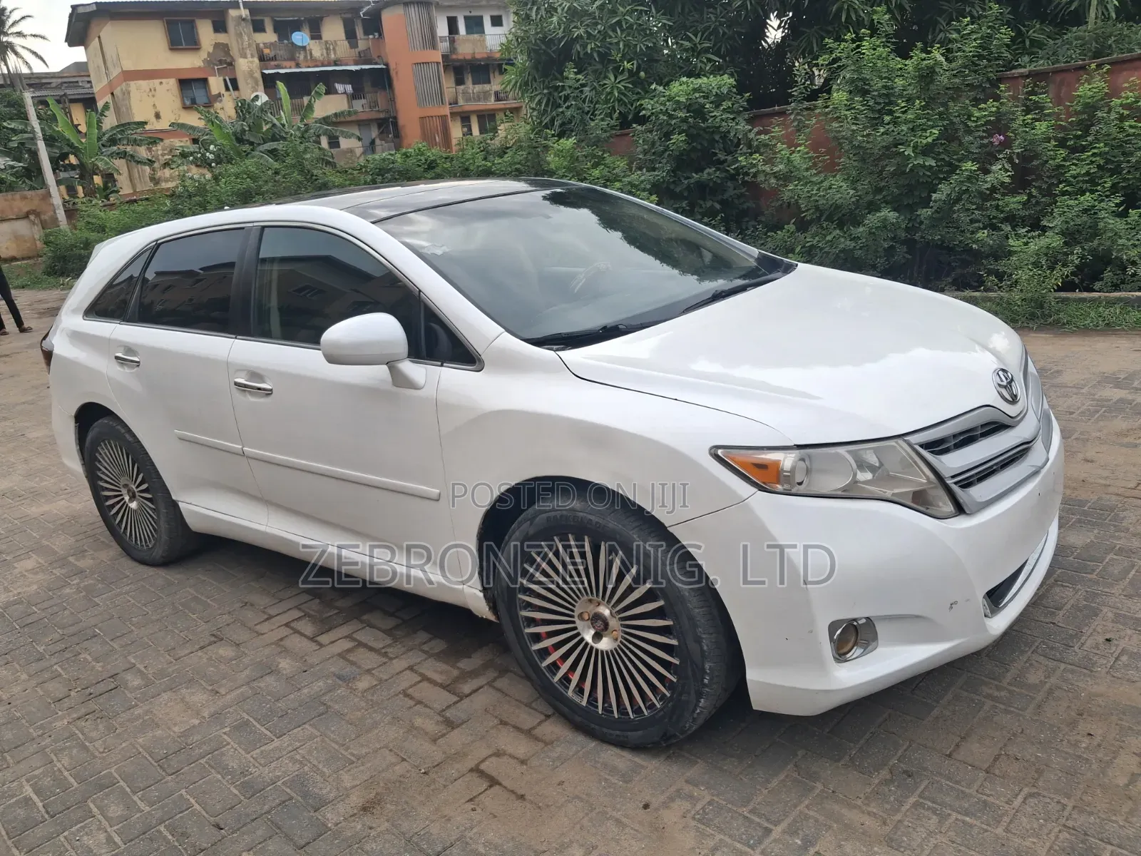 Toyota Venza AWD 2010 White