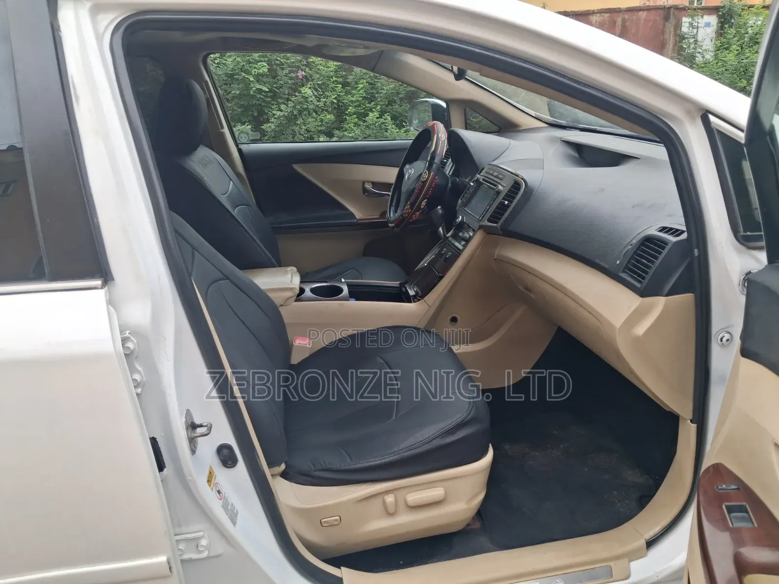 Toyota Venza AWD 2010 White