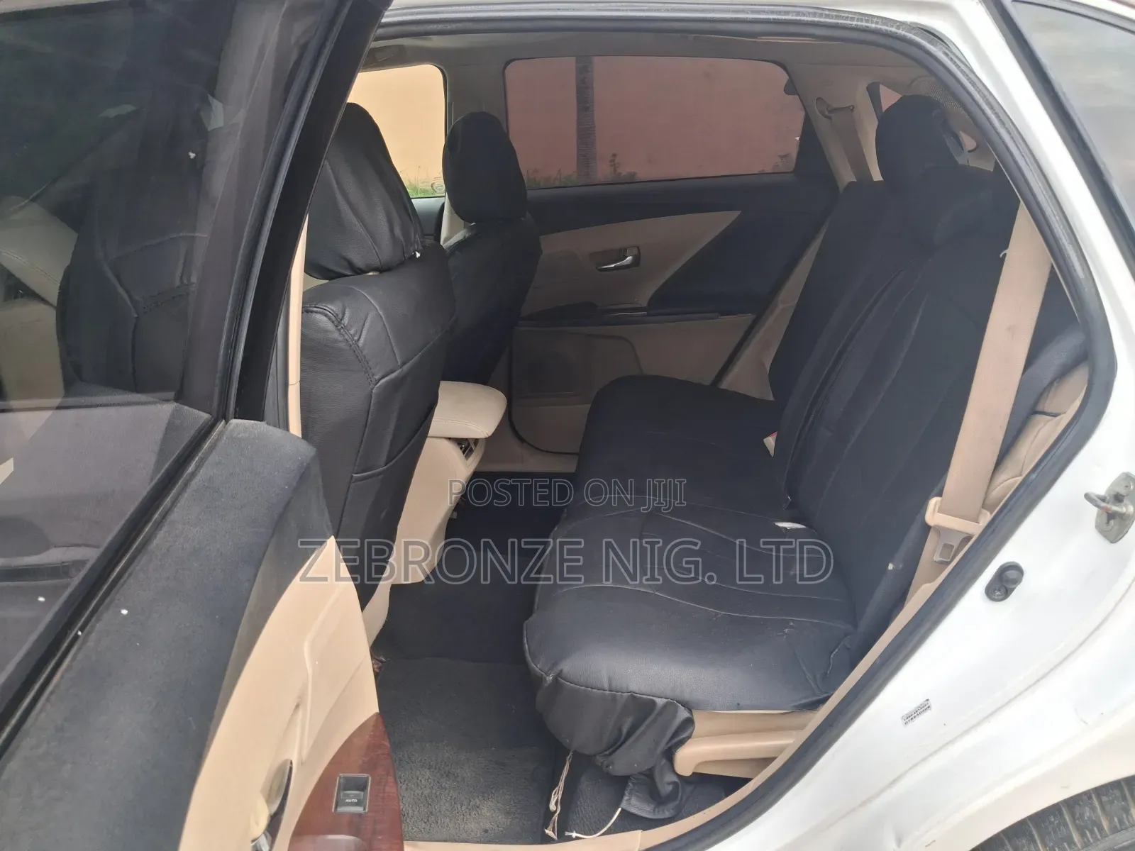 Toyota Venza AWD 2010 White