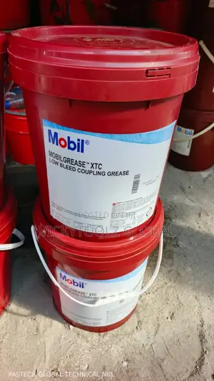 Mobil Grease XTC Low Bleed Coupling Grease 18kg