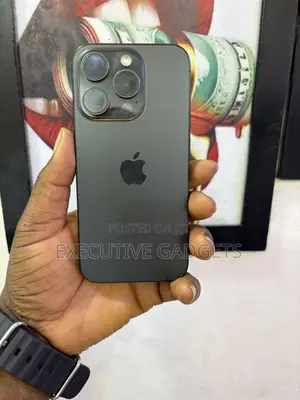 Apple iPhone 15 Pro 128 GB Black