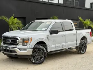 Ford F-150 2022 White